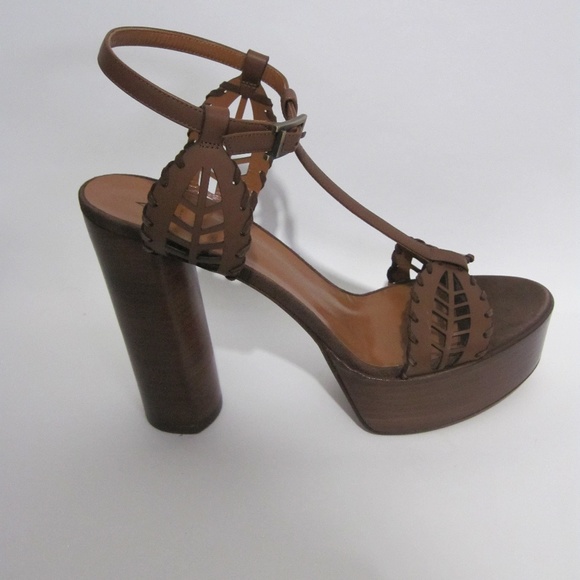 Aquatalia Shoes - Aquatalia Isadora Calf Leather T-Strap Sandals